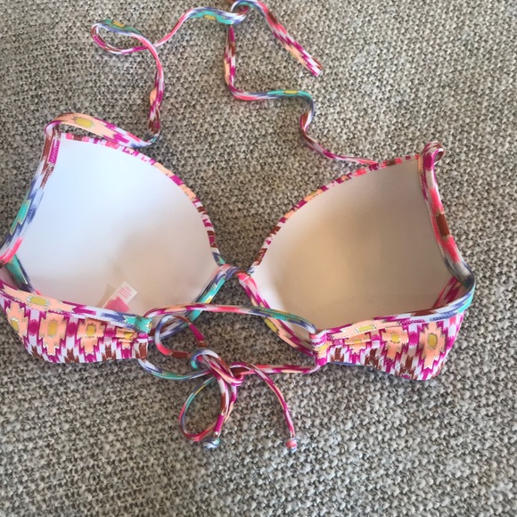 Victoria’s Secret multicolor bikini top - Picture 2 of 3